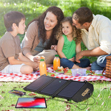 Заредете изображение във визуализатора на галерията – Choetech Foldable Solar Charger 19W 2x USB 2,4A black (SC001) - TopMag
