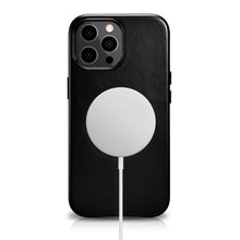 Заредете изображение във визуализатора на галерията – iCarer Leather Oil Wax case covered with natural leather for iPhone 13 Pro black (MagSafe compatible) (WMI1303-BK) - TopMag
