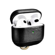 Заредете изображение във визуализатора на галерията – iCarer Leather Vintage natural leather case for AirPods 3 black (IAP057-BK) - TopMag
