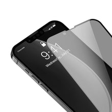 Заредете изображение във визуализатора на галерията – Baseus Anti Spy Full Screen Glass 2x tempered glass for iPhone 13 Pro Max privacy filter black (SGQP020501) - TopMag
