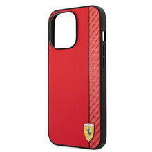 Заредете изображение във визуализатора на галерията – Ferrari FESAXHCP13XRE iPhone 13 Pro Max 6,7" czerwony/red hardcase On Track Carbon Stripe - TopMag
