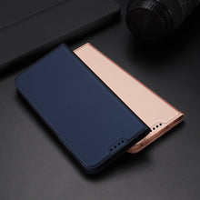 Заредете изображение във визуализатора на галерията – Dux Ducis Skin Pro Case For Motorola Moto G32 Flip Card Wallet Stand Blue
