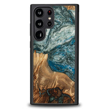 Заредете изображение във визуализатора на галерията – Wood and resin case for Samsung Galaxy S23 Ultra Bewood Unique Planet Earth - blue-green
