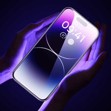 Заредете изображение във визуализатора на галерията – Baseus Set of 2x Tempered Glass for iPhone 14 Pro Full Screen with Speaker Cover 0.3mm + Mounting Frame
