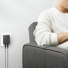 Заредете изображение във визуализатора на галерията – UNIQ Ład. siec. Votre Slim Duo 20W USB-C + USB-A czarny/charcoal black - TopMag
