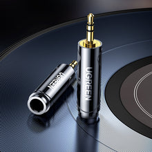 Заредете изображение във визуализатора на галерията – Ugreen adapter audio adapter from 6.35mm / 6.5mm jack (female) to 3.5mm mini jack (male) black (AV168 80730) - TopMag
