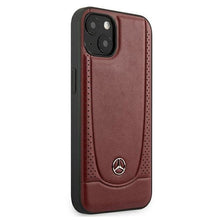 Заредете изображение във визуализатора на галерията – Mercedes MEHCP13MARMRE iPhone 13 6,1" hardcase czerwony/red Urban Line - TopMag
