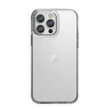 Заредете изображение във визуализатора на галерията – UNIQ etui Air Fender iPhone 13 Pro / 13 6,1" nude transparent - TopMag
