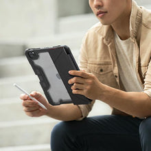 Заредете изображение във визуализатора на галерията – UNIQ etui Trexa iPad 10.2" 2021/2020/ 2019 Antimicrobial czerwony/red - TopMag
