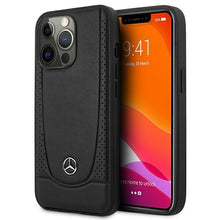Заредете изображение във визуализатора на галерията – Mercedes MEHCP14LARMBK iPhone 14 Pro 6.1 "black / black hardcase Leather Urban
