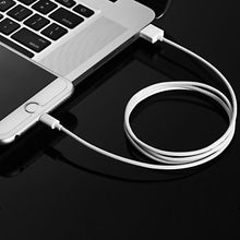 Заредете изображение във визуализатора на галерията – Choetech certified USB-A cable - Lightning MFI 1.8m white (IP0027) - TopMag
