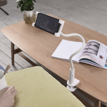 Заредете изображение във визуализатора на галерията – Choetech 2in1 flexible phone holder with wireless charger 10W white (T548-S) - TopMag
