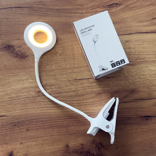 Заредете изображение във визуализатора на галерията – Wireless LED reading lamp with clip + white micro USB cable - TopMag
