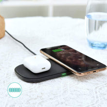 Заредете изображение във визуализатора на галерията – Choetech five-coil wireless dual fast charger 7.5W*2 (max 10W) + wall charger + USB Type C cable 1m black (T535-S) - TopMag
