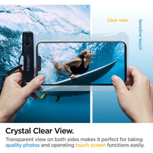 Заредете изображение във визуализатора на галерията – Spigen a601 universal waterproof case transparent - TopMag
