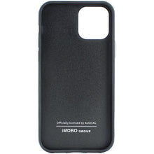 Заредете изображение във визуализатора на галерията – Audi Carbon Fiber iPhone 12/12 Pro 6.1" black/black hardcase AU-TPUPCIP12P-R8/D2-BK
