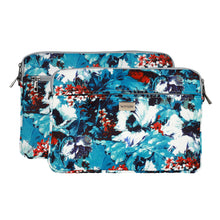 Заредете изображение във визуализатора на галерията – Wonder Sleeve Laptop 17 inches white poppies
