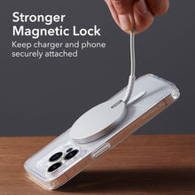 Заредете изображение във визуализатора на галерията – ESR HALOLOCK MINI MAGNETIC MAGSAFE WIRELESS CHARGER SILVER
