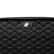 Заредете изображение във визуализатора на галерията – Spigen rugged armor pouch ”pro” laptop 15-16 black - TopMag
