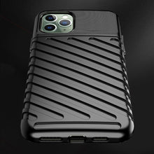 Заредете изображение във визуализатора на галерията – Thunder Case flexible armored case for iPhone 11 Pro black
