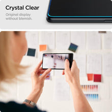 Заредете изображение във визуализатора на галерията – TEMPERED GLASS Spigen GLAS.TR SLIM 2-PACK GALAXY A14 5G CLEAR
