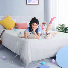 Заредете изображение във визуализатора на галерията – Baseus Explorer Series cable USB - Lightning 2.4A 1 m white (CATS010002)
