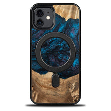 Заредете изображение във визуализатора на галерията – Wood and Resin Case for iPhone 12/12 Pro MagSafe Bewood Unique Neptune - Navy Blue &amp; Black
