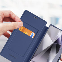 Заредете изображение във визуализатора на галерията – Dux Ducis Skin X Pro case with magnetic ring / stand for Samsung S24 Ultra - blue
