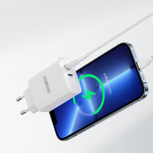 Заредете изображение във визуализатора на галерията – Dux Ducis Duzzona wall charger T4 - 2xType C - PD 35W white
