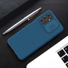 Заредете изображение във визуализатора на галерията – Nillkin CamShield Case for Samsung Galaxy A04 cover with camera cover black
