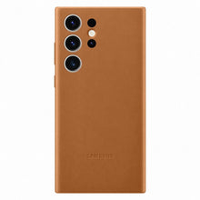 Заредете изображение във визуализатора на галерията – Samsung Leather Cover case for Samsung Galaxy S23 Ultra case made of natural camel leather (EF-VS918LAEGWW)
