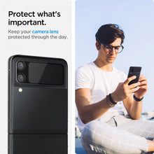 Заредете изображение във визуализатора на галерията – SPIGEN OPTIK.TR CAMERA LENS &amp; HINGE FILM GALAXY WITH FLIP 3 BLACK - TopMag

