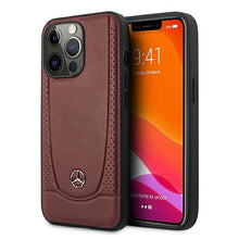 Заредете изображение във визуализатора на галерията – Mercedes MEHCP13LARMRE iPhone 13 Pro / 13 6,1" hardcase czerwony/red Urban Line
