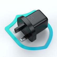 Заредете изображение във визуализатора на галерията – Joyroom Small Fast USB Type C PD Charger 25W UK Plug Black (L-P251) - TopMag
