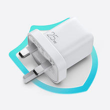 Заредете изображение във визуализатора на галерията – Joyroom Fast USB Type C Wall Charger 25W 3A UK Plug White (L-P251) - TopMag

