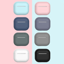 Заредете изображение във визуализатора на галерията – Apple AirPods 3 soft silicone earphones case black (case C) - TopMag
