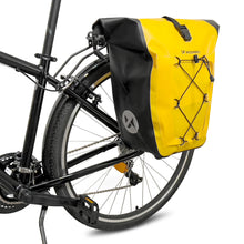 Заредете изображение във визуализатора на галерията – Wozinsky waterproof bicycle bag trunk pannier 25l yellow (WBB24YE) - TopMag
