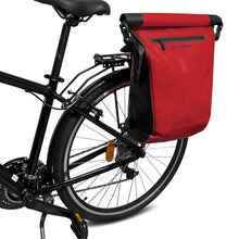 Заредете изображение във визуализатора на галерията – Wozinsky waterproof backpack for bicycle trunk bike bag 2in1 23l red (WBB31RE) - TopMag
