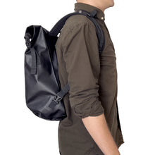 Заредете изображение във визуализатора на галерията – Wozinsky waterproof backpack for bicycle trunk bike bag 2in1 23l yellow (WBB31YE) - TopMag
