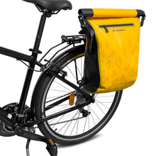 Заредете изображение във визуализатора на галерията – Wozinsky waterproof backpack for bicycle trunk bike bag 2in1 23l yellow (WBB31YE) - TopMag
