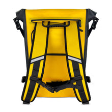 Заредете изображение във визуализатора на галерията – Wozinsky waterproof backpack for bicycle trunk bike bag 2in1 23l yellow (WBB31YE) - TopMag
