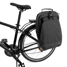 Заредете изображение във визуализатора на галерията – Wozinsky bicycle luggage carrier bicycle backpack with a frame 2in1 30l black (WBB33BK) - TopMag
