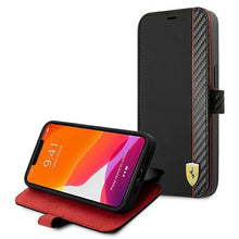 Заредете изображение във визуализатора на галерията – Ferrari FESAXFLBKP13SBK iPhone 13 mini 5,4" czarny/black book On Track Carbon Stripe - TopMag
