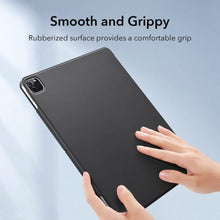 Заредете изображение във визуализатора на галерията – ESR REBOUND MAGNETIC IPAD PRO 12.9 2020/2021 BLACK - TopMag
