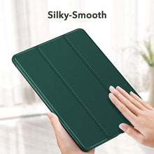Заредете изображение във визуализатора на галерията – ESR REBOUND SLIM IPAD 10.2 2019/2020/2021 FOREST GREEN - TopMag
