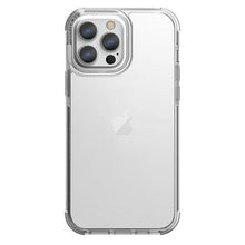 Заредете изображение във визуализатора на галерията – UNIQ etui Combat iPhone 13 Pro Max 6,7" przezroczysty/crystal clear - TopMag

