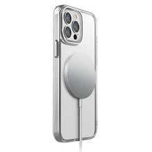 Заредете изображение във визуализатора на галерията – UNIQ etui LifePro Xtreme iPhone 13 Pro / 13 6,1" przezroczysty/crystal clear MagSafe - TopMag
