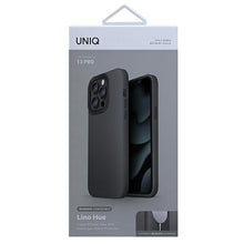 Заредете изображение във визуализатора на галерията – UNIQ etui Lino Hue iPhone 13 Pro / 13 6,1" szary/charcoal grey MagSafe - TopMag
