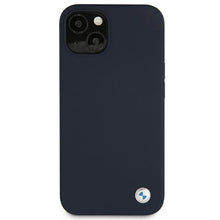 Заредете изображение във визуализатора на галерията – Etui BMW BMHCP13SSILNA iPhone 13 mini 5,4" granatowy/navy hardcase Silicone Signature - TopMag
