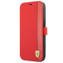 Заредете изображение във визуализатора на галерията – Ferrari FESAXFLBKP13SRE iPhone 13 mini 5,4" czerwony/red book On Track Carbon Stripe - TopMag
